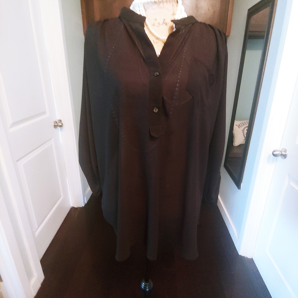Women's blouse - Picture 3 of 5